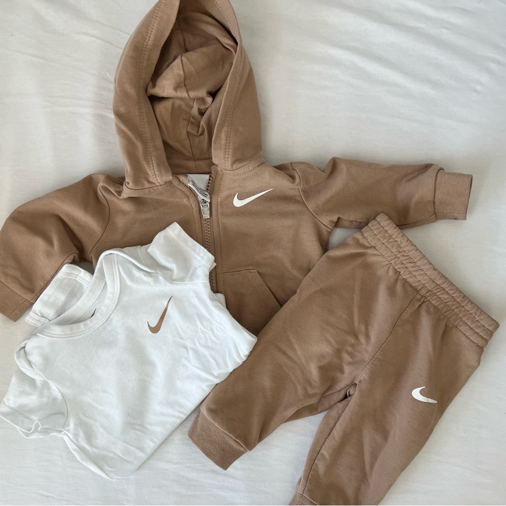 Nike Tan and White Baby Outfit Set